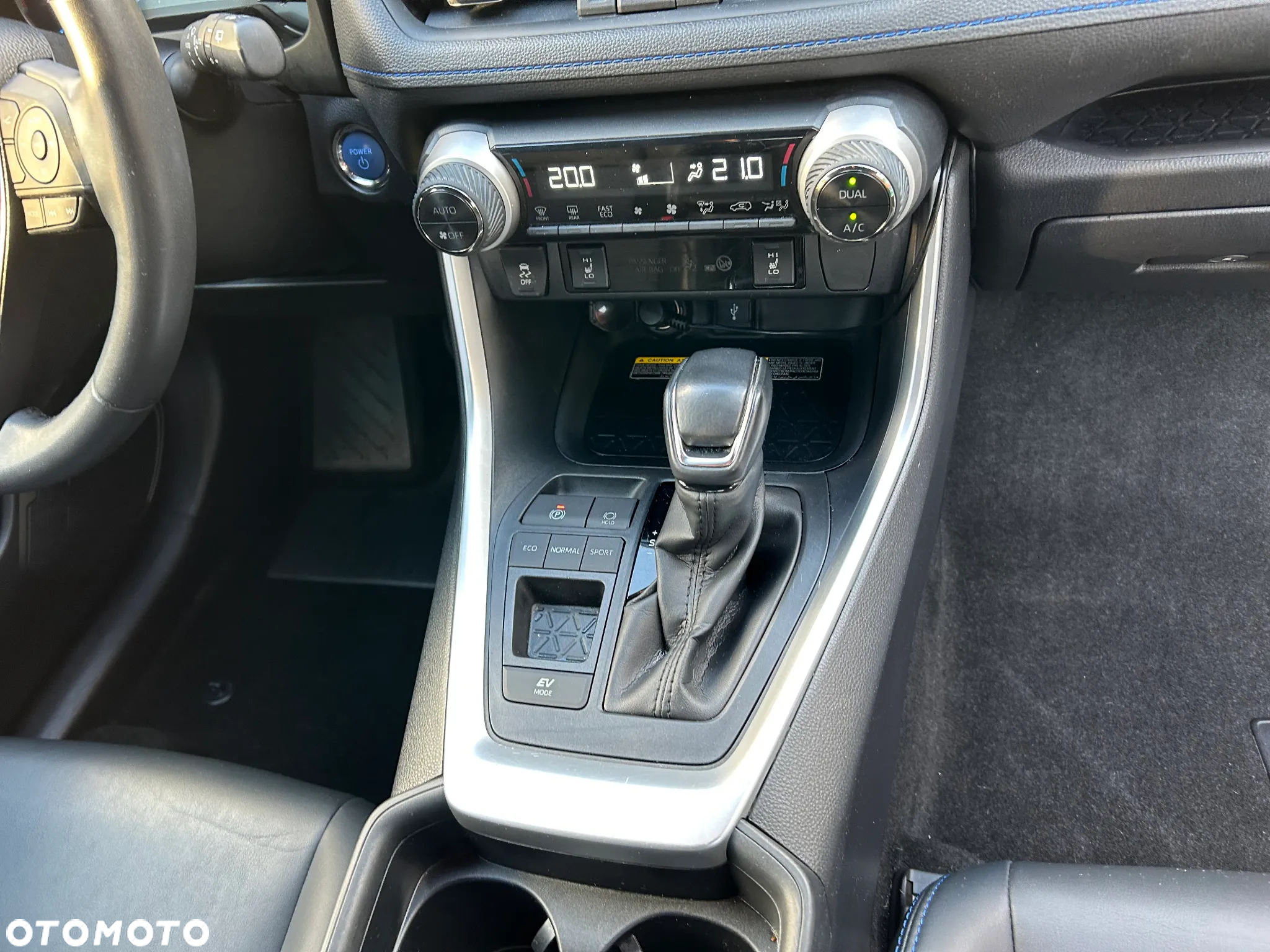 Toyota RAV4 - 17