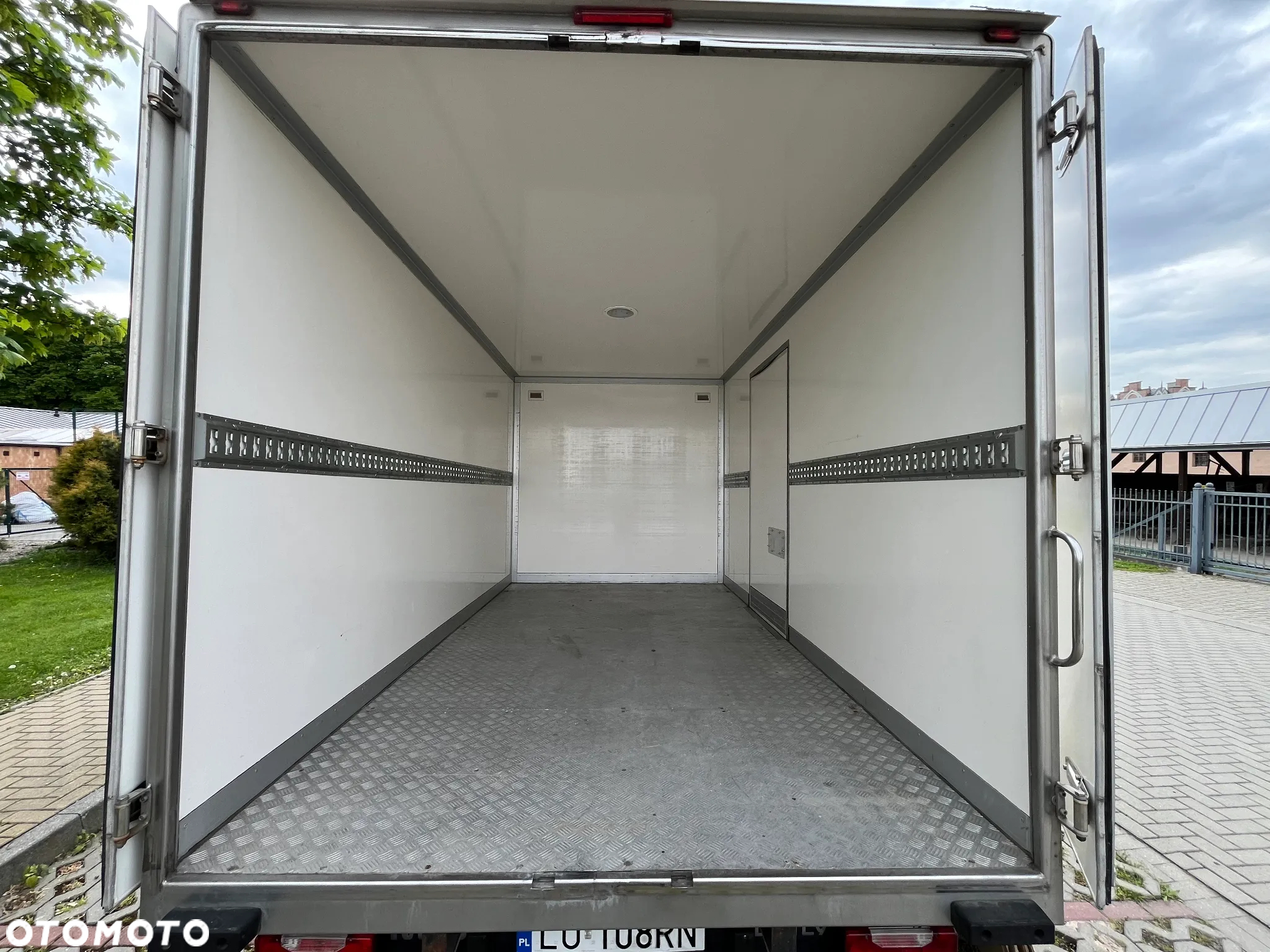 Iveco DAILY - 16