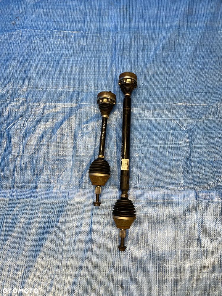 PÓŁOŚ PÓŁ OŚ PRAWY PRAWA LEWY LEWA PRZÓD PRZEDNIA  KRÓTKA DŁUGA  AUDI A3 8V GOLF VII SEAT SKODA 1.4TFSI 1.4TSI 5Q0407271A 5Q0407272C - 2