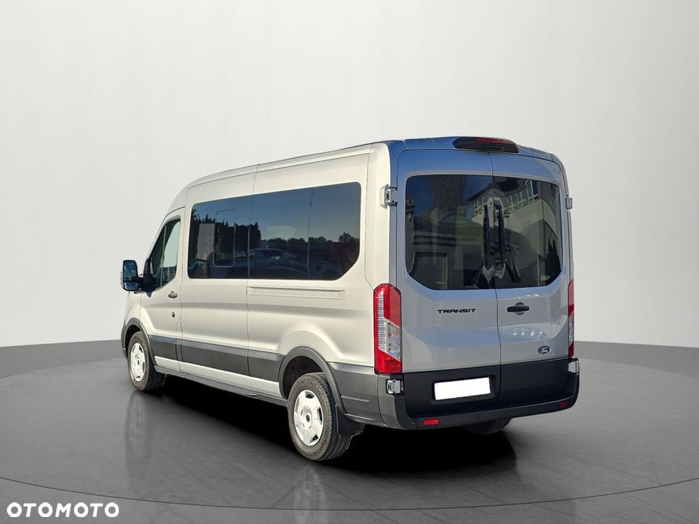 Ford Transit - 13