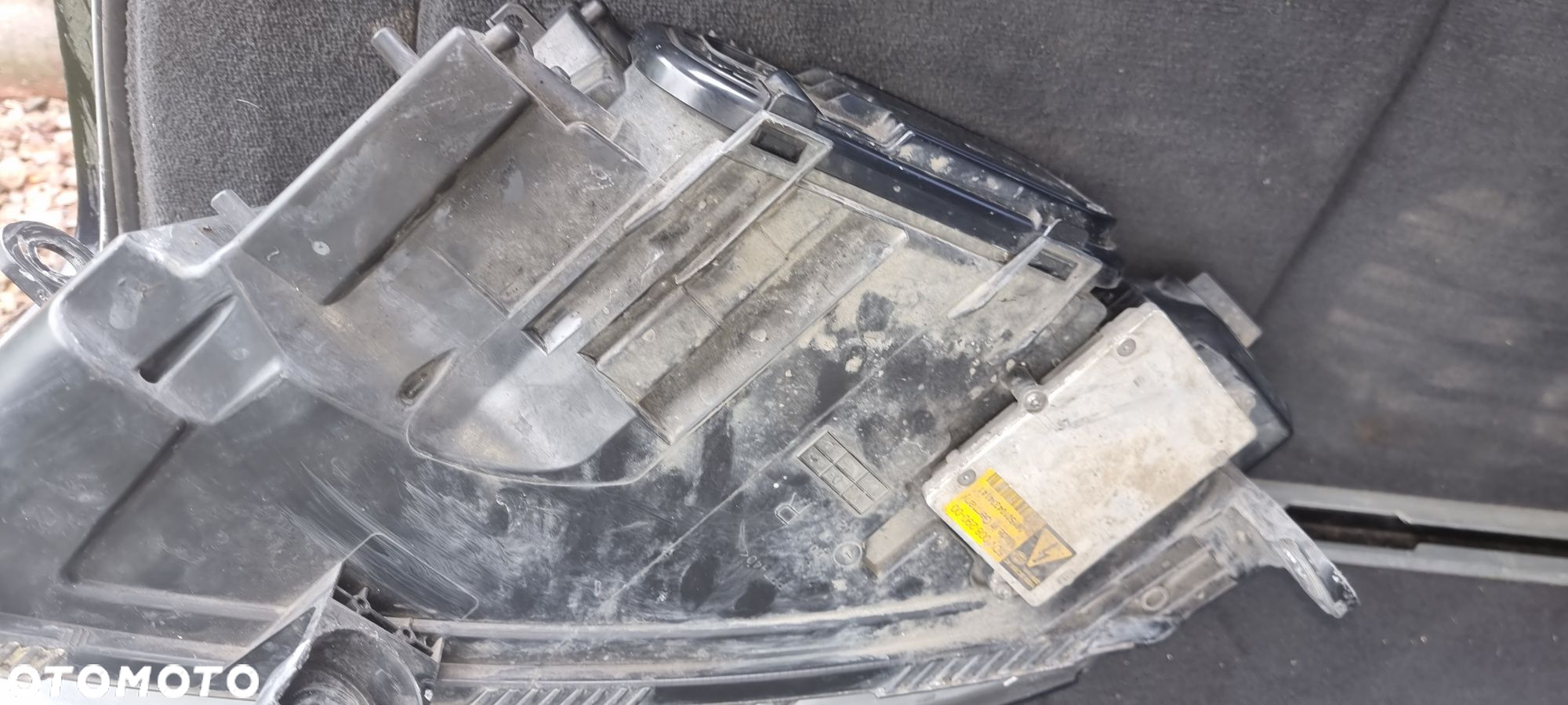 Audi a6 c6 lampa prawa prawy przód xenon - 3