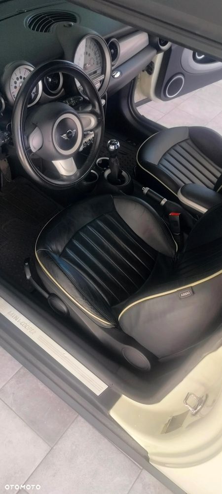 MINI Clubman Cooper D - 6