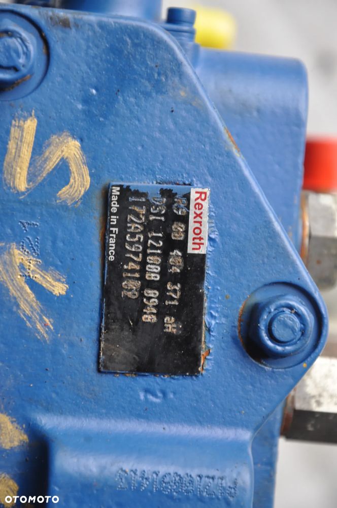 Rozdzielacz Hydrauliczny yanmar SV 15 R900404371 - 4