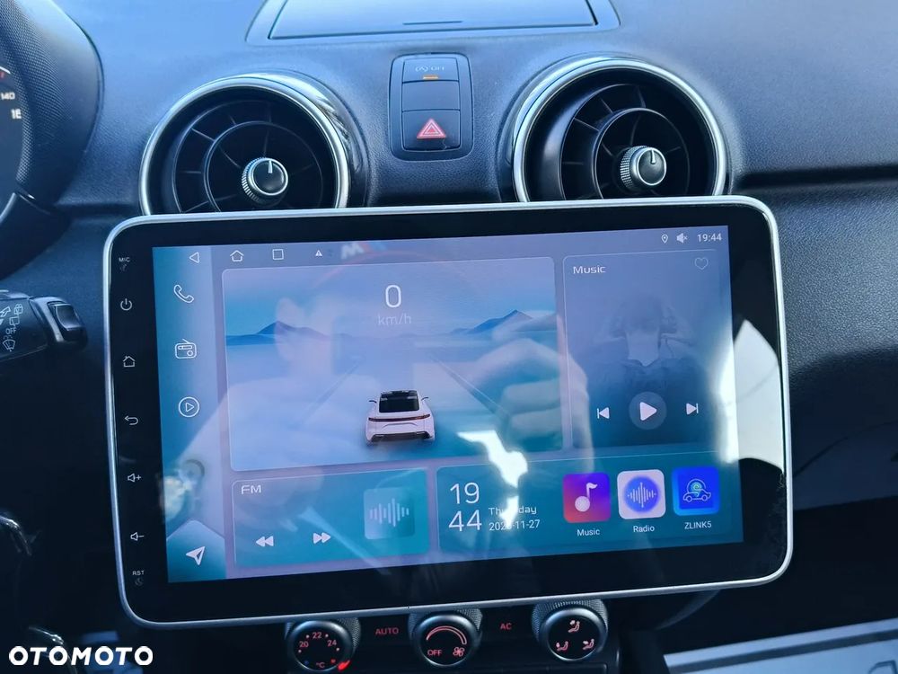 Audi A1 3-drzwiowe 1.2 TFSI admired - 29