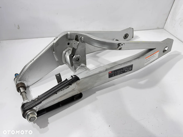 Wahacz Aprilia RS4 125