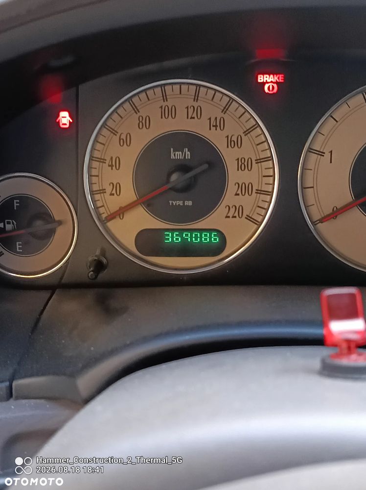 Chrysler Grand Voyager 2.5L CRD LX - 10