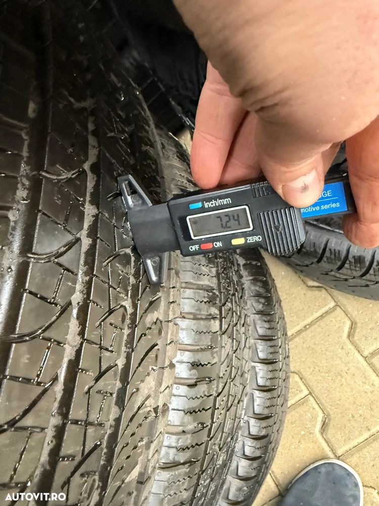 255 60 R20 PIRELLI ALLSEASON - 4