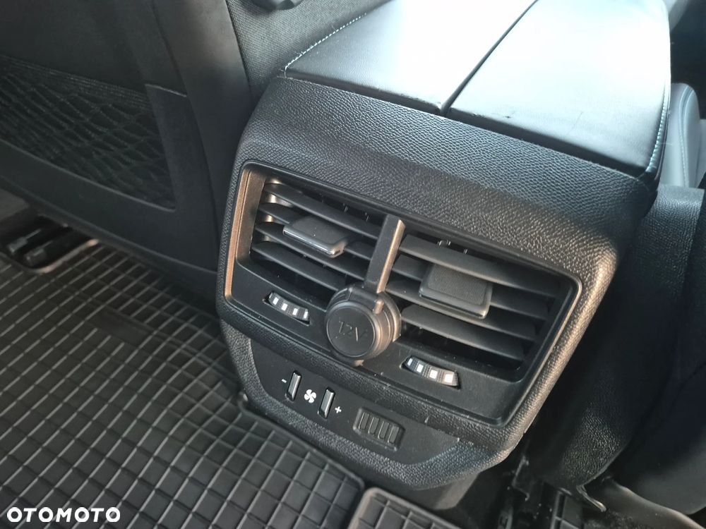 Peugeot 5008 BlueHDi 130 EAT8 Crossway - 34
