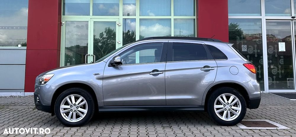Mitsubishi ASX 1.8 DI-D 4WD Diamant Edition - 32