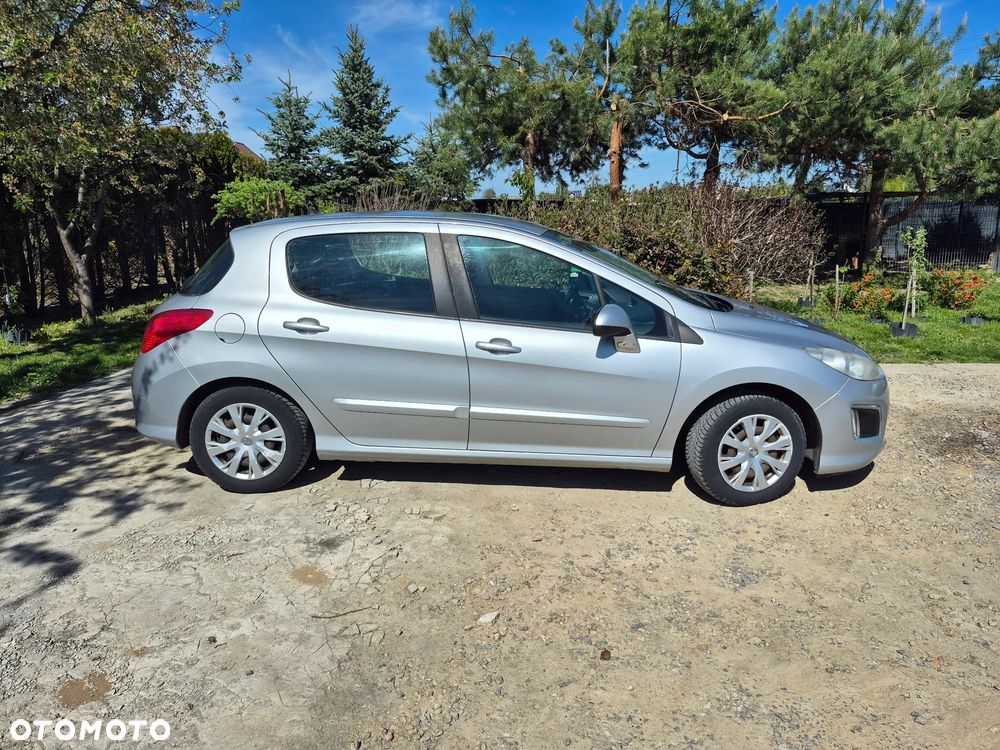 Peugeot 308 1.6 HDi Style - 2
