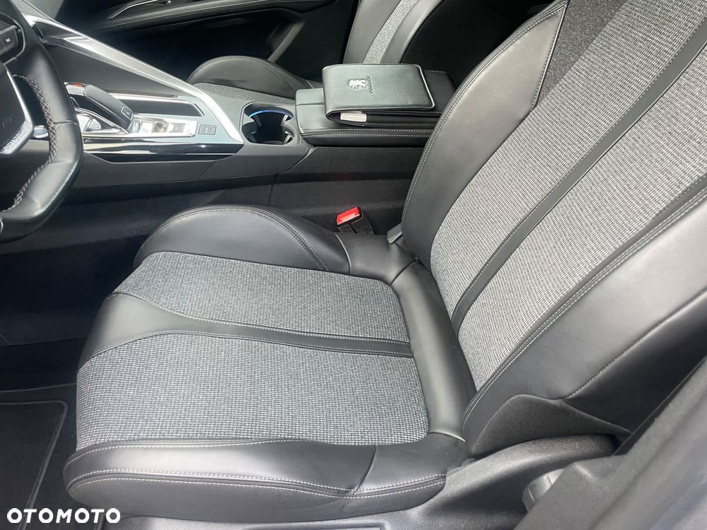 Peugeot 3008 THP 165 EAT6 Stop & Start Active - 28