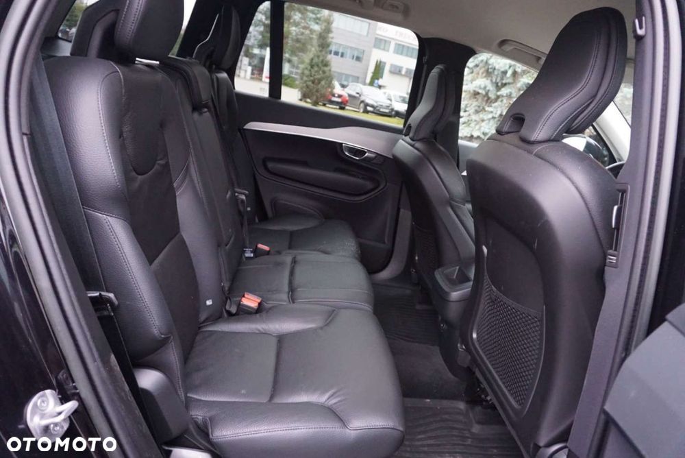 Volvo XC 90 - 15