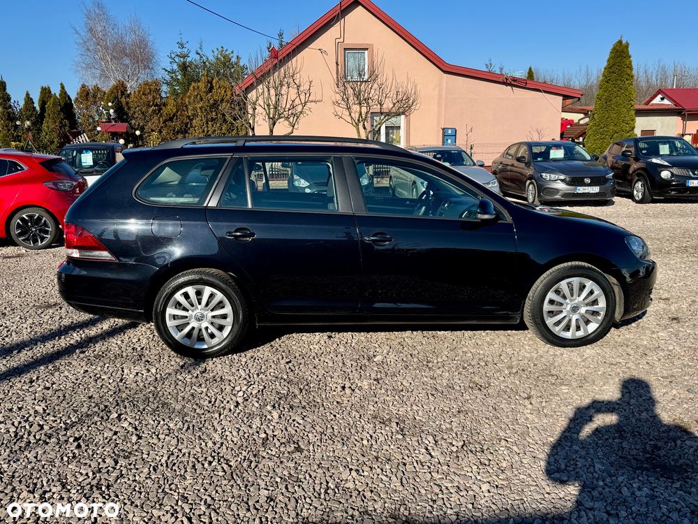 Volkswagen Golf - 24