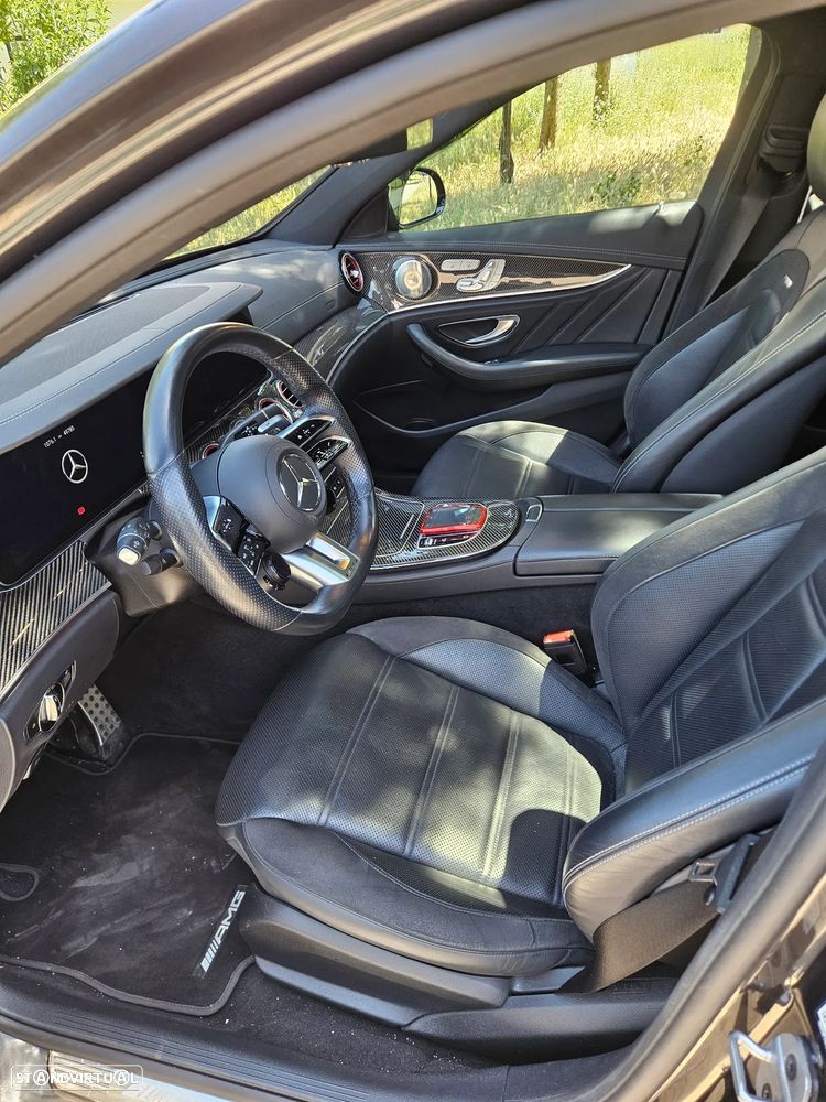 Mercedes-Benz E 53 AMG 4Matic+ - 13