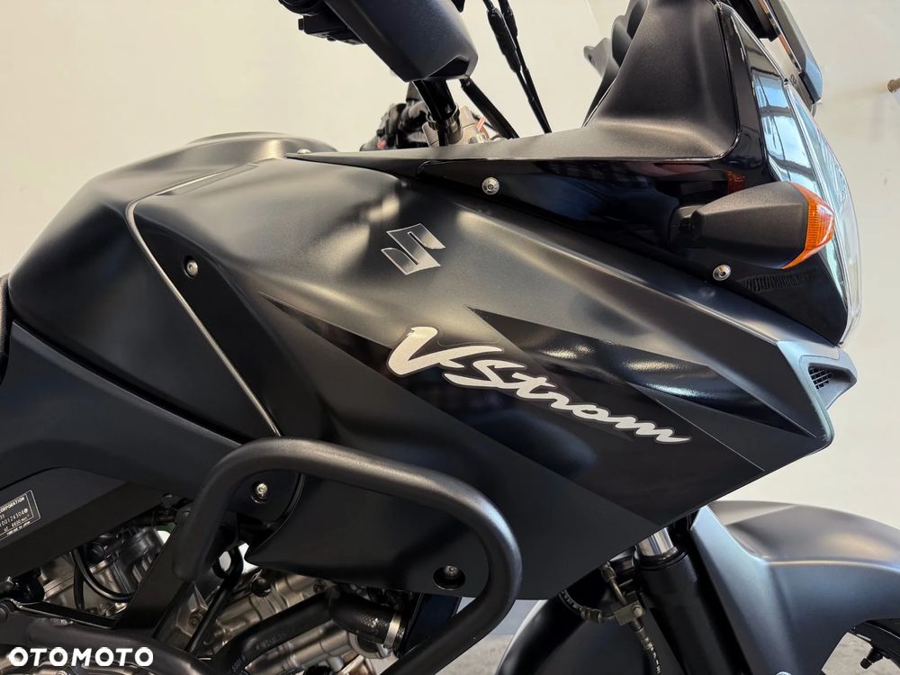 Suzuki V-STROM - 29
