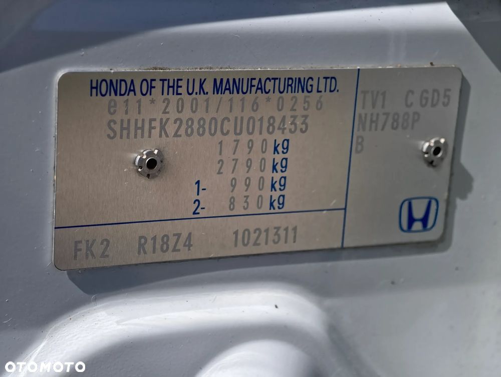 Honda Civic 1.8 Executive - 27