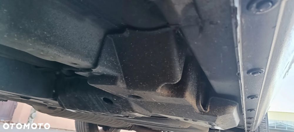 Toyota RAV4 2.0 4x4 Automatik Sol - 28