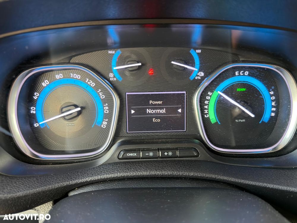 Toyota Proace - 16