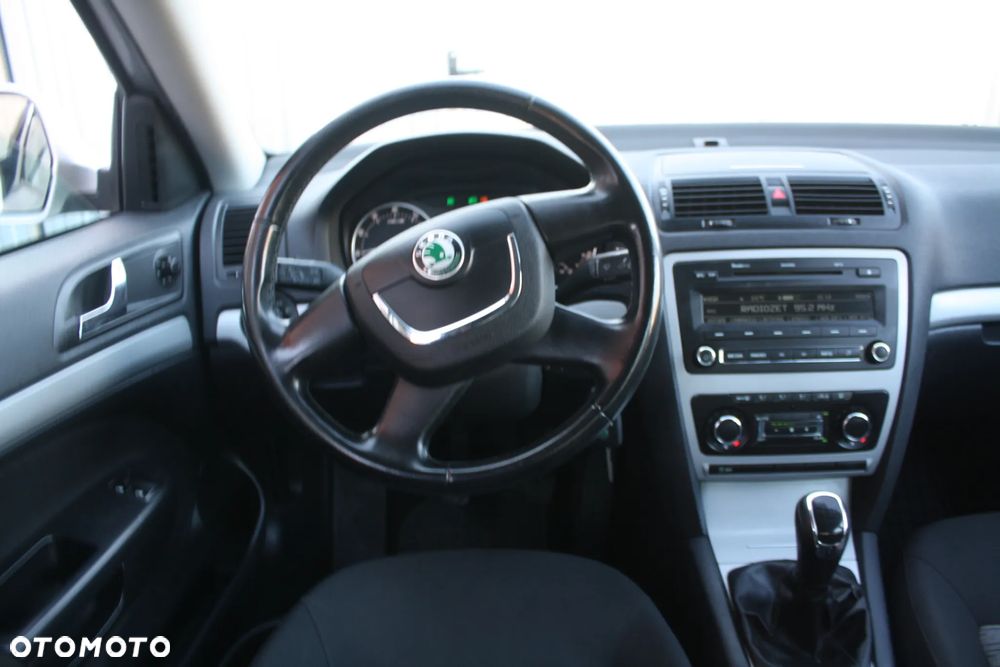 Skoda Octavia 1.2 TSI IMPULS EDITION - 21