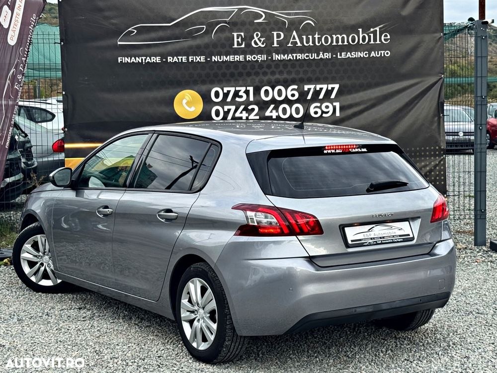 Peugeot 308 1.2 L PureTech Active - 12