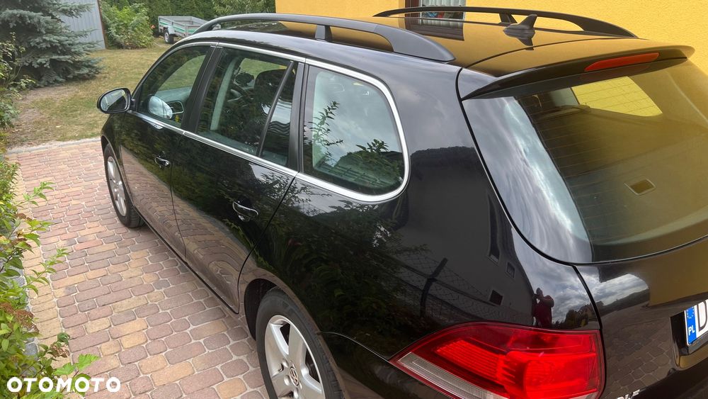 Volkswagen Golf VI 2.0 TDI Comfortline - 9