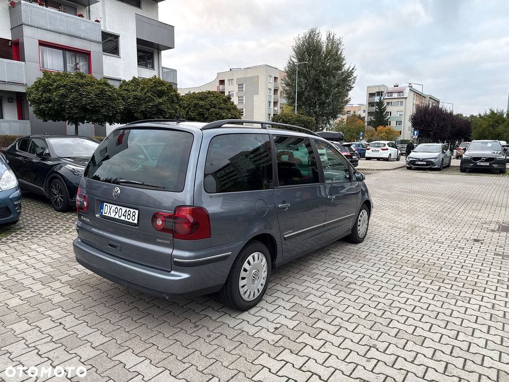 Volkswagen Sharan 2.0 TDI BlueMotion Technology Highline - 6