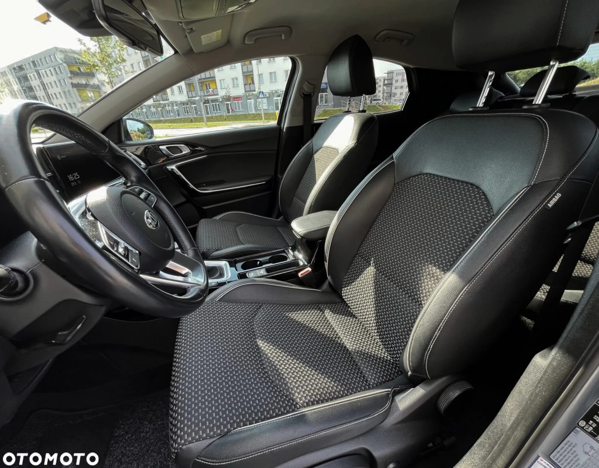 Kia XCeed 1.6 GDI DCT6 OPF Plug-in-Hybrid Inspiration - 24