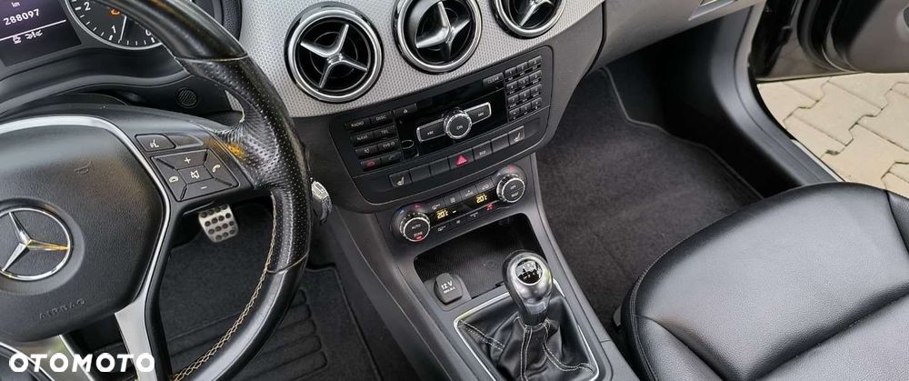 Mercedes-Benz Klasa B 200 CDI BlueEFFICIENCY EDITION 1 - 27