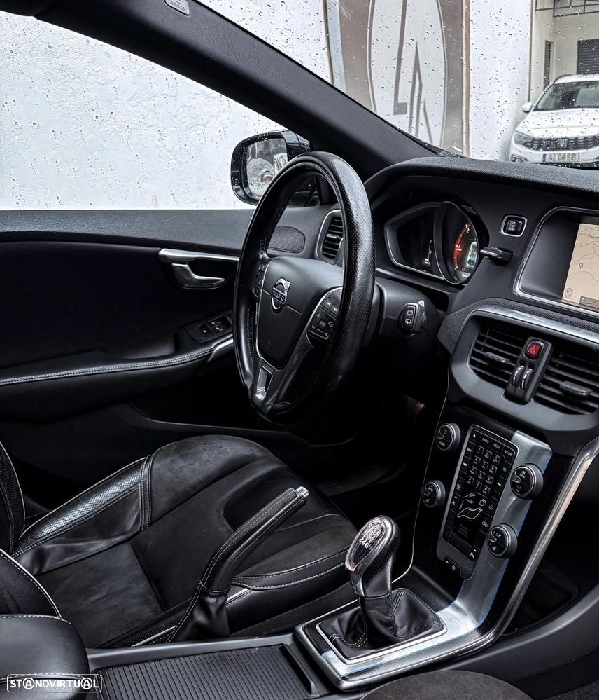 Volvo V40 1.6 D2 R-Design - 5