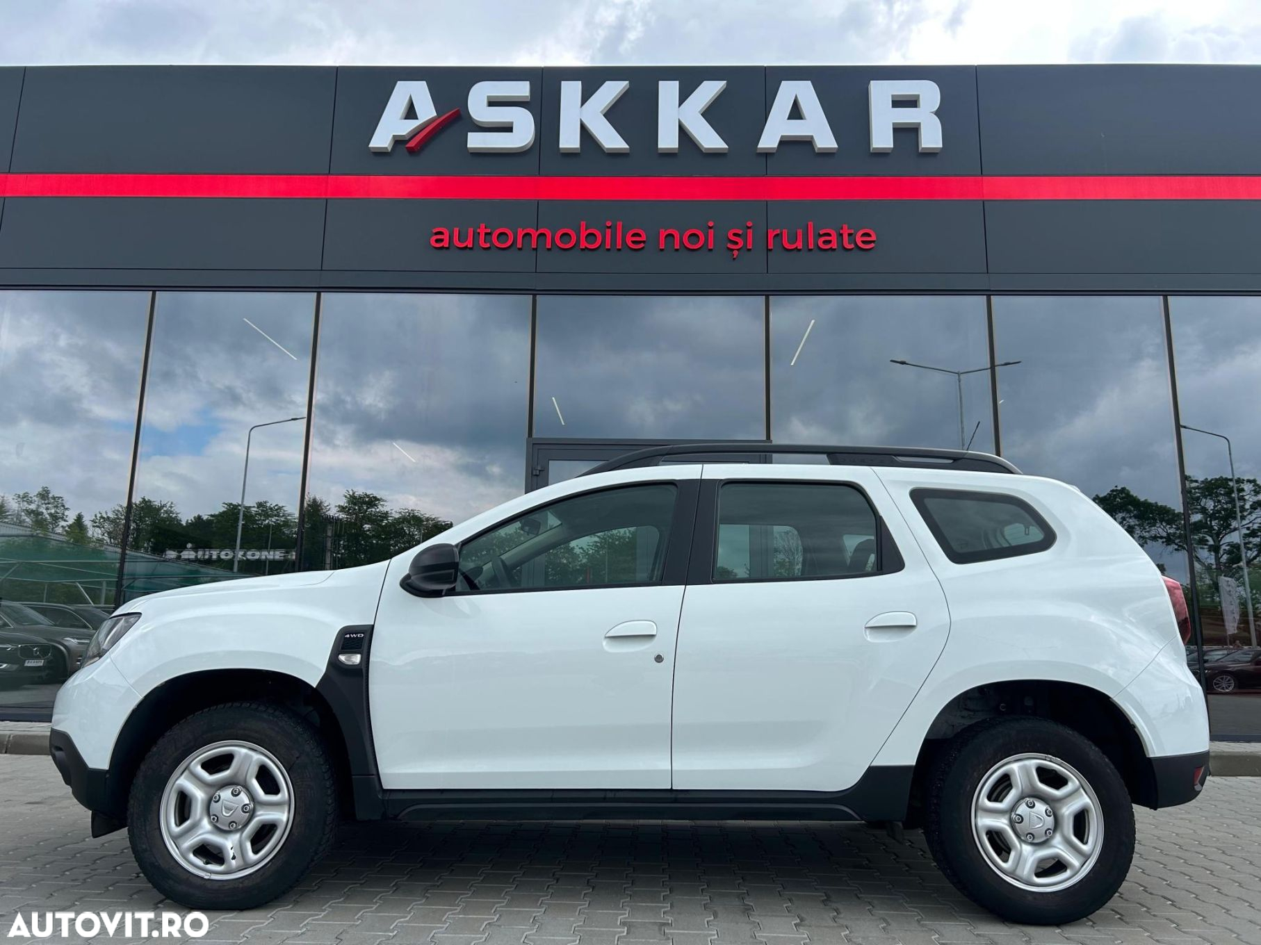 Dacia Duster 1.5 Blue dCi 4WD Comfort - 9