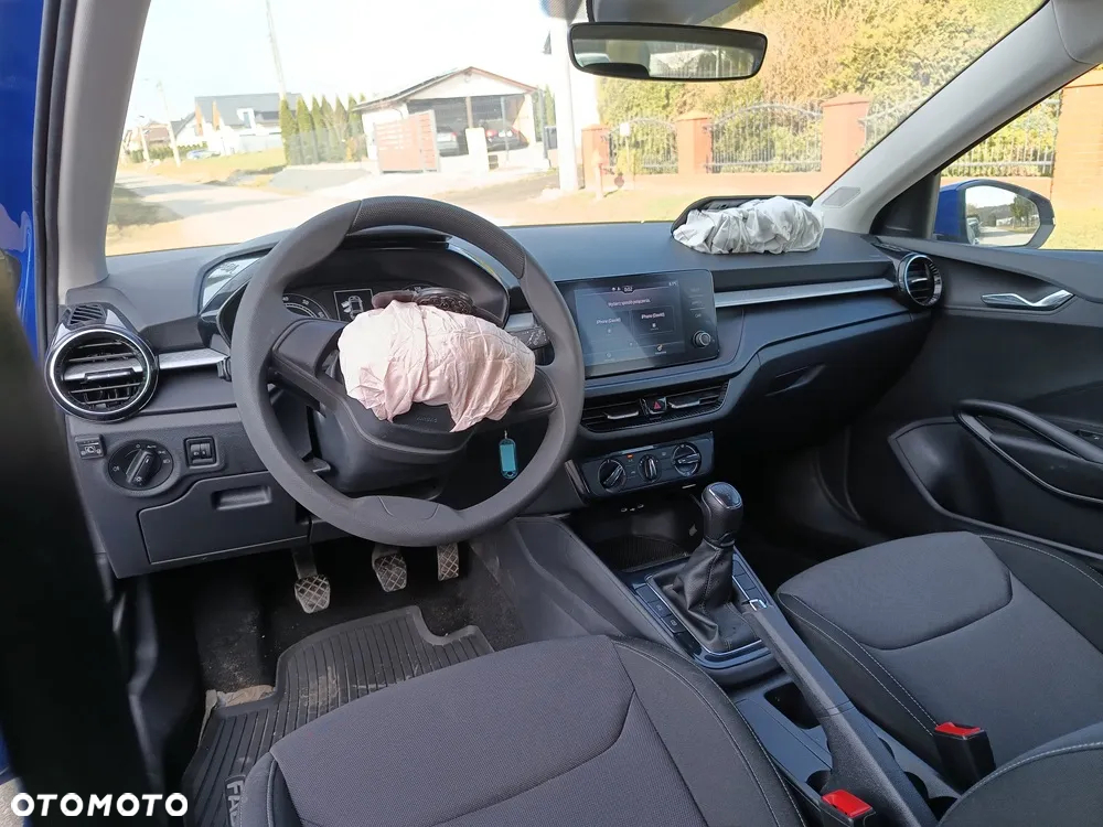 Skoda Fabia 1.0 Ambition - 9
