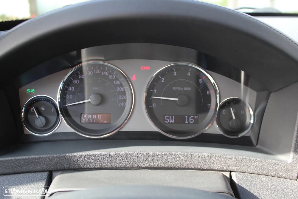 Jeep Grand Cherokee 3.0 CRD Auto Overland - 16
