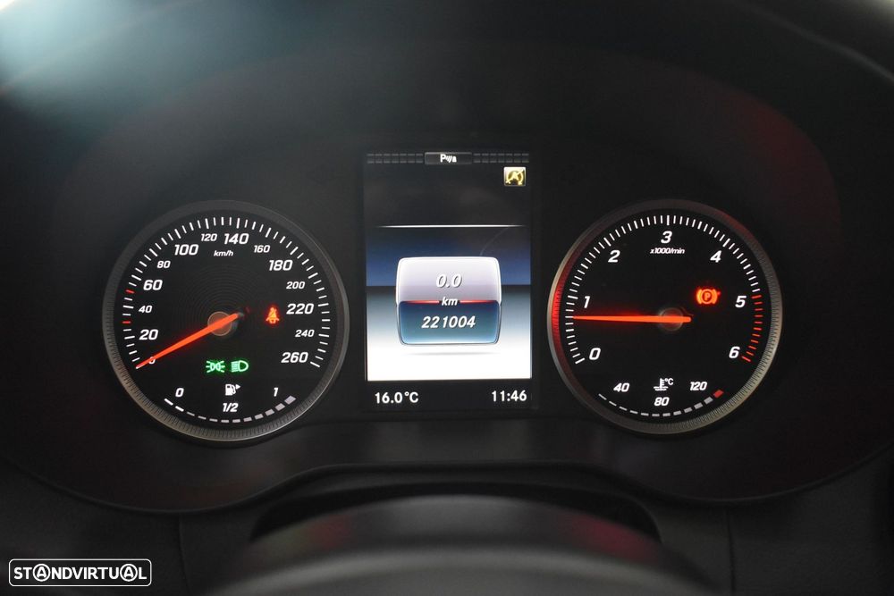 Mercedes-Benz C 220 d Avantgarde - 42