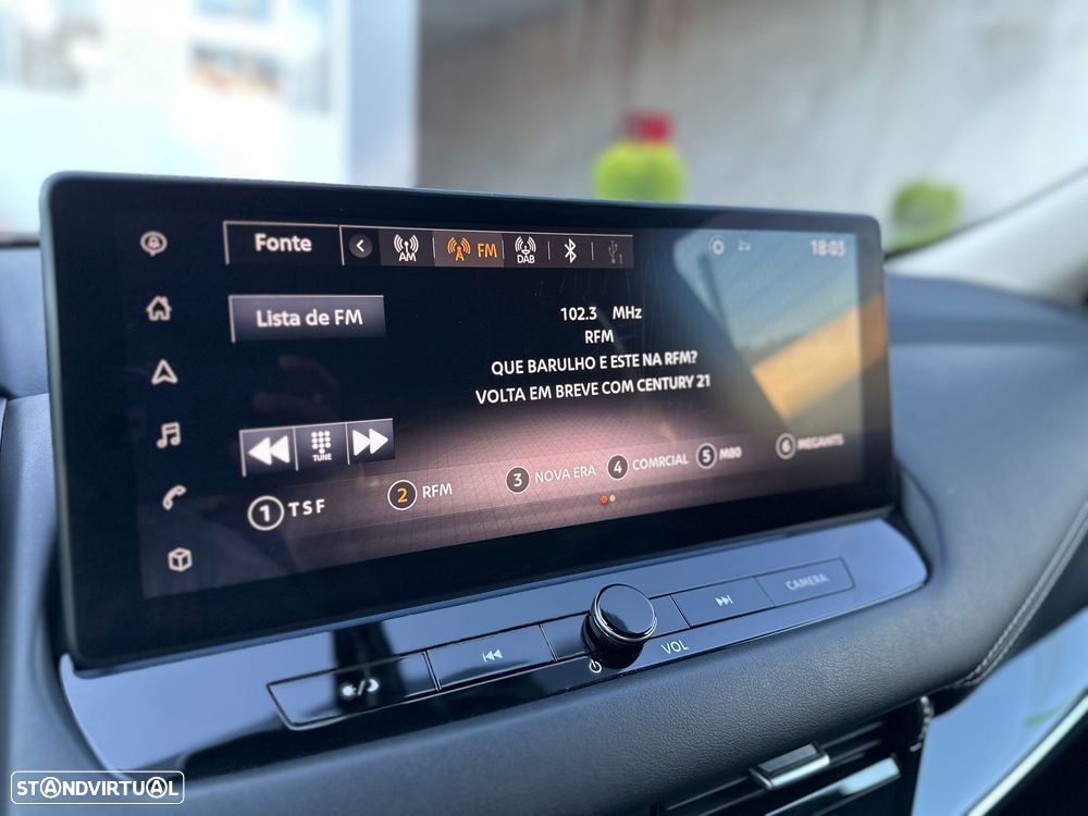 Nissan Qashqai 1.3 DIG-T N-Connecta Xtronic - 29