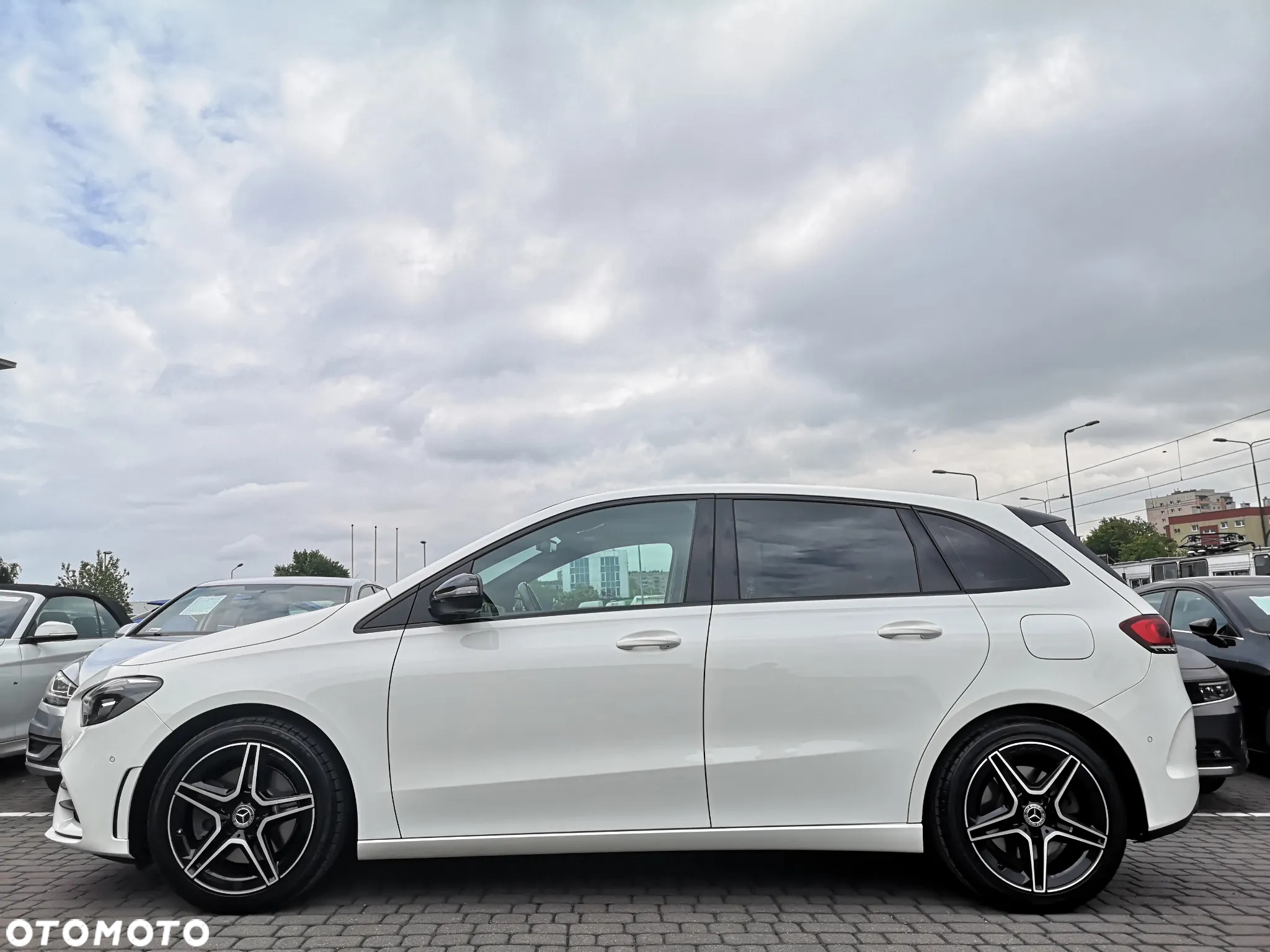 Mercedes-Benz Klasa B 250 AMG Line 7G-DCT - 6
