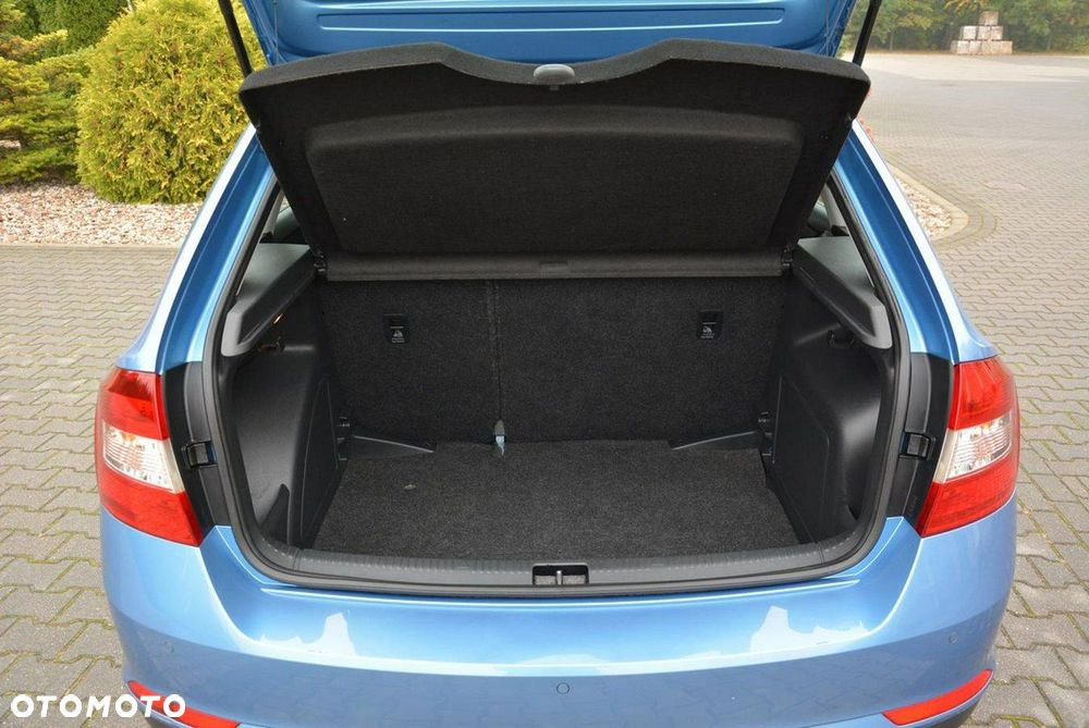 Skoda RAPID 1.4 TDI DPF Edition DSG - 28