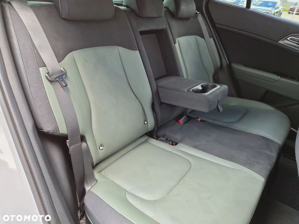 Kia Sportage 1.6 T-GDI HEV Anniversary 2WD - 27