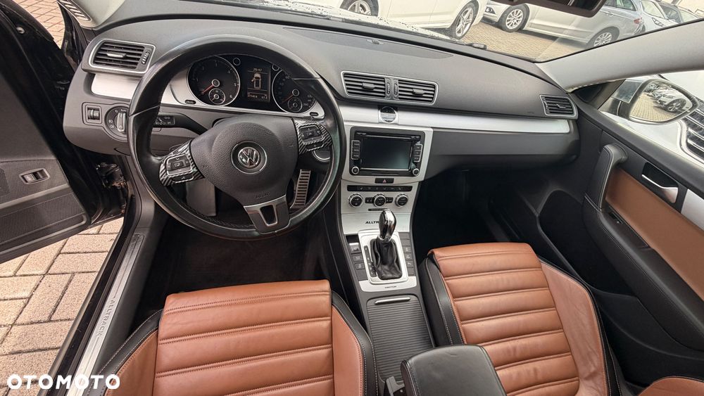 Volkswagen Passat Alltrack - 6