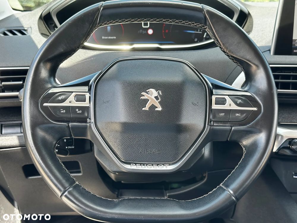 Peugeot 5008 - 25
