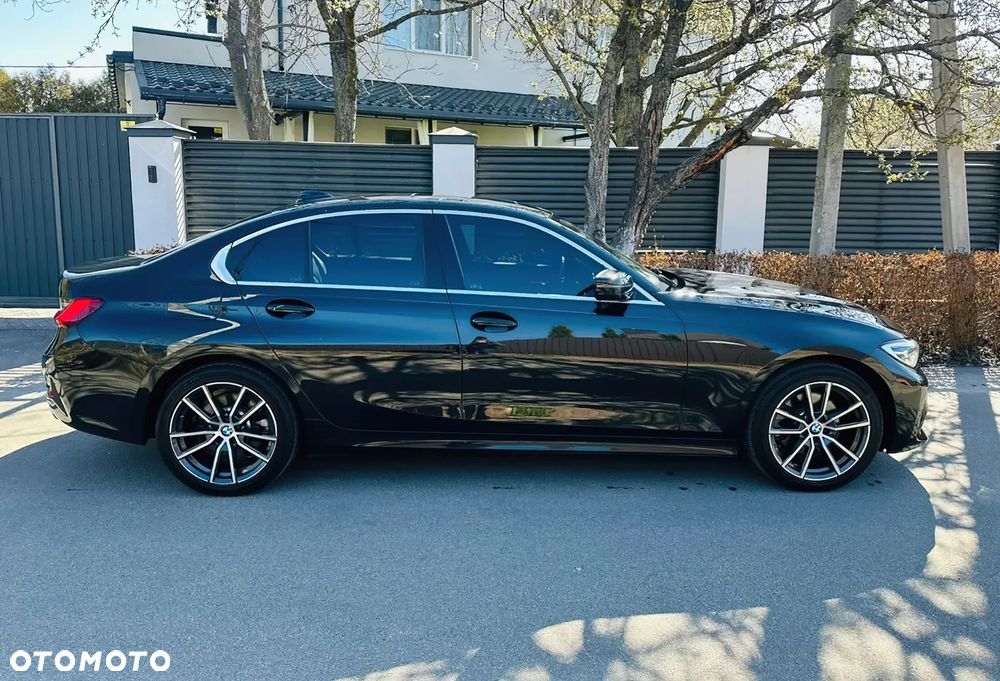 BMW Seria 3 330i M Sport - 7