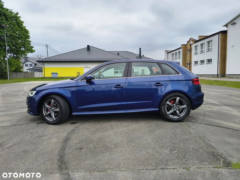 Audi A3 Sportback 1.6 TDI - 8