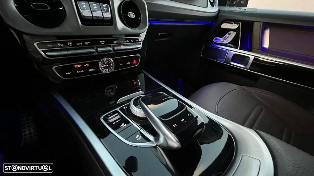 Mercedes-Benz G 500 4x4 - 27