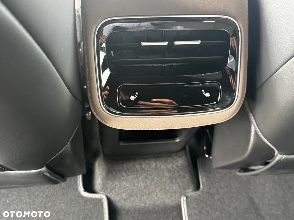Chery Tiggo 8 1.5 T-GDI Super Hybrid Prestige DCT - 14