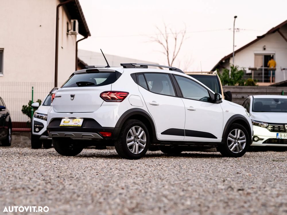 Dacia Sandero Stepway TCe 90 MT6 Essential - 13