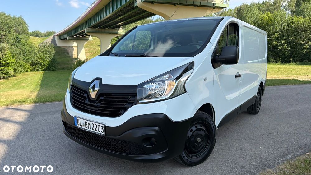 Renault TRAFIC - 1