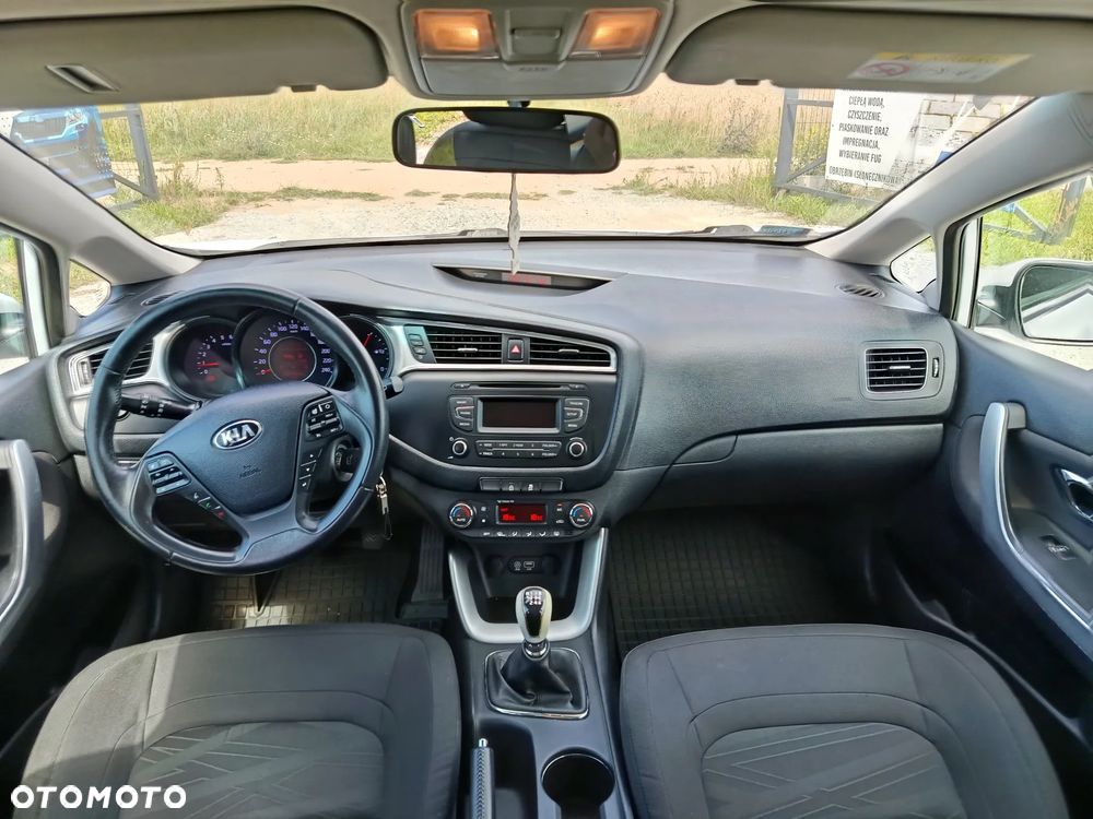 Kia Ceed 1.6 CRDi L - 9