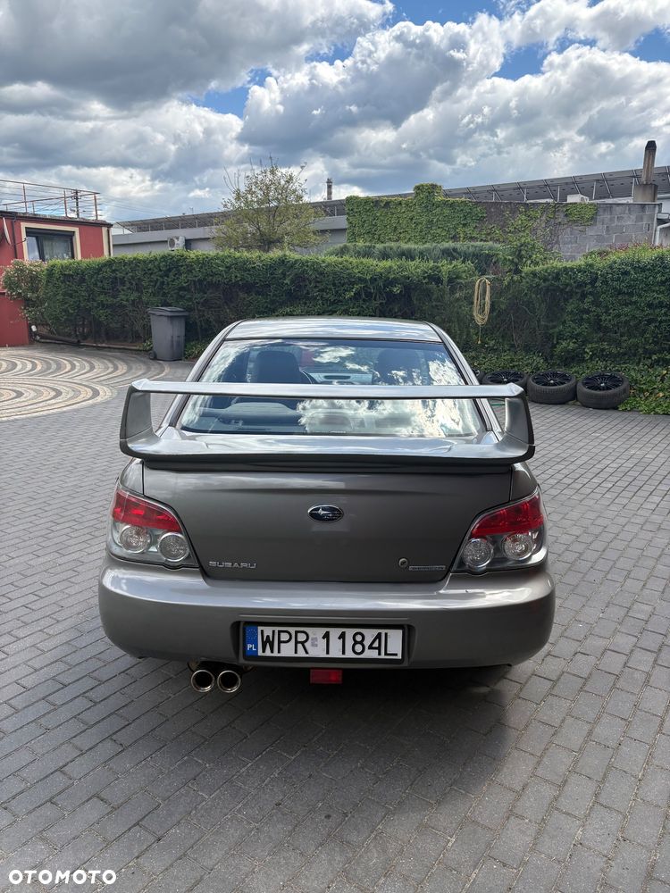 Subaru Impreza 2.5 - 6
