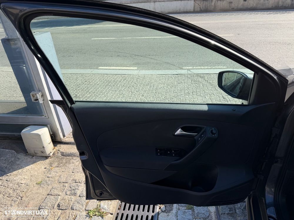 VW Polo - 13