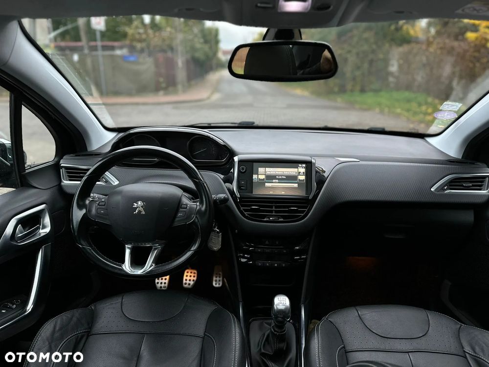 Peugeot 2008 Allure - 8