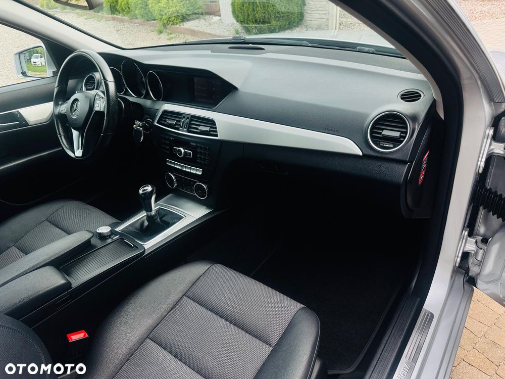 Mercedes-Benz Klasa C 200 Kompressor Avantgarde - 6